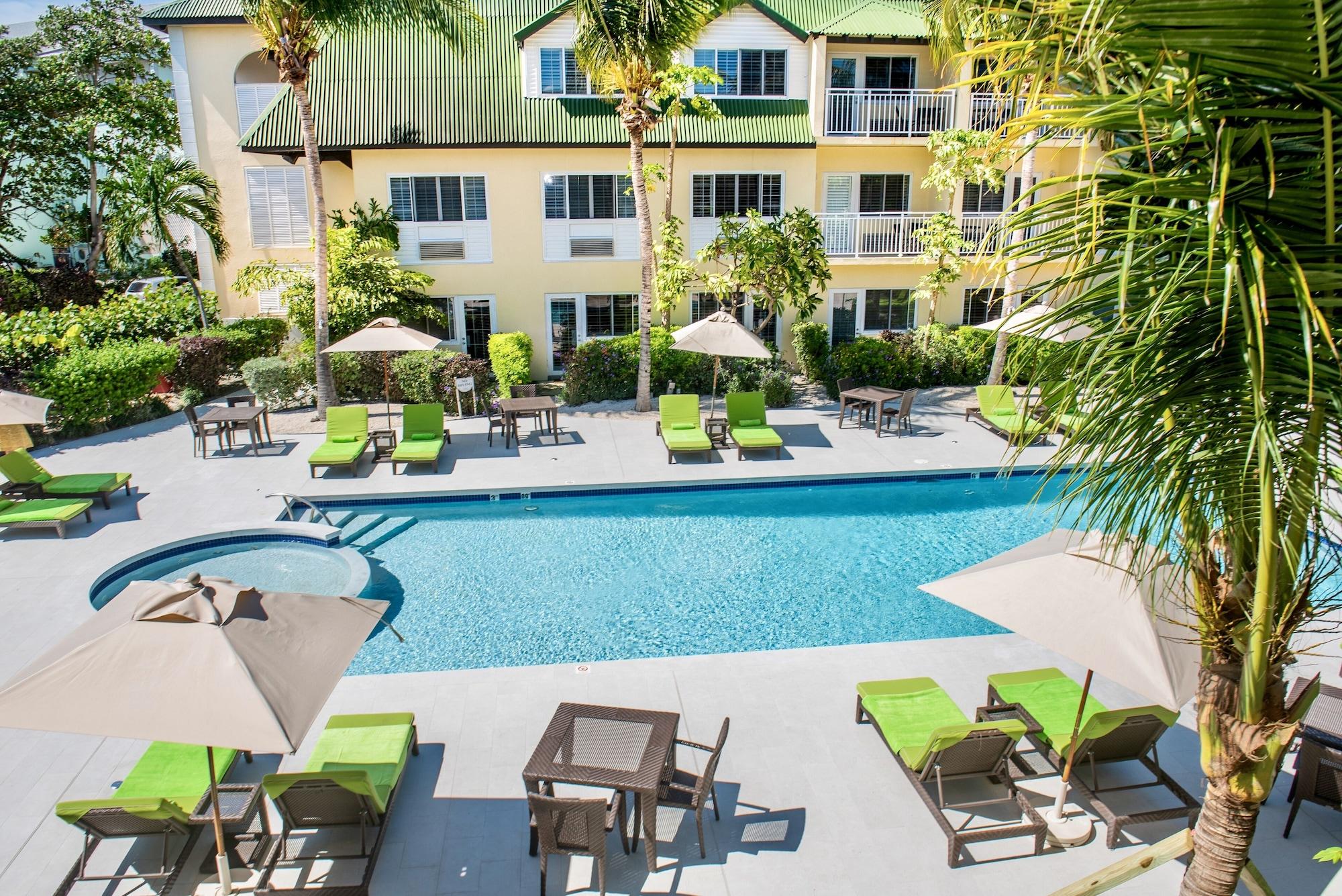 Ports Of Call Resort Grace Bay Exterior photo